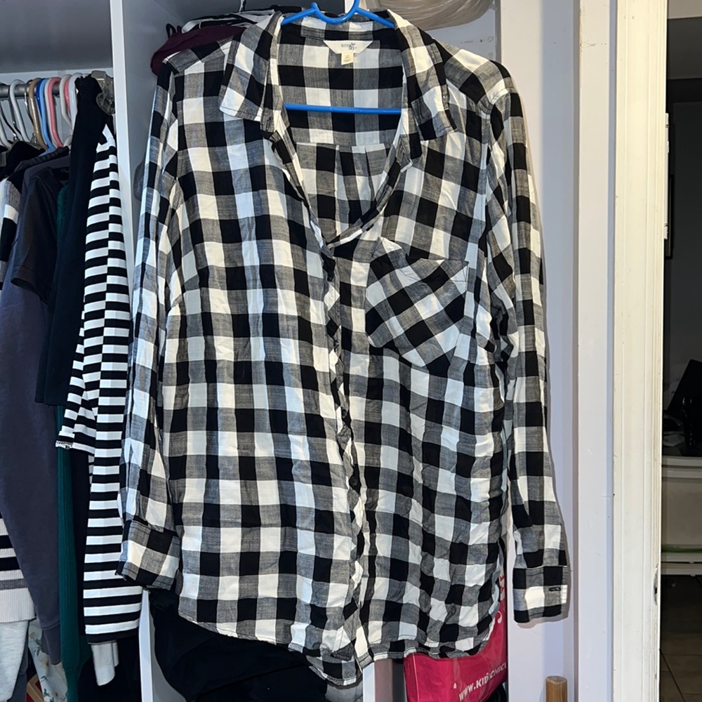 BLACK AND WHITE FLANNEL